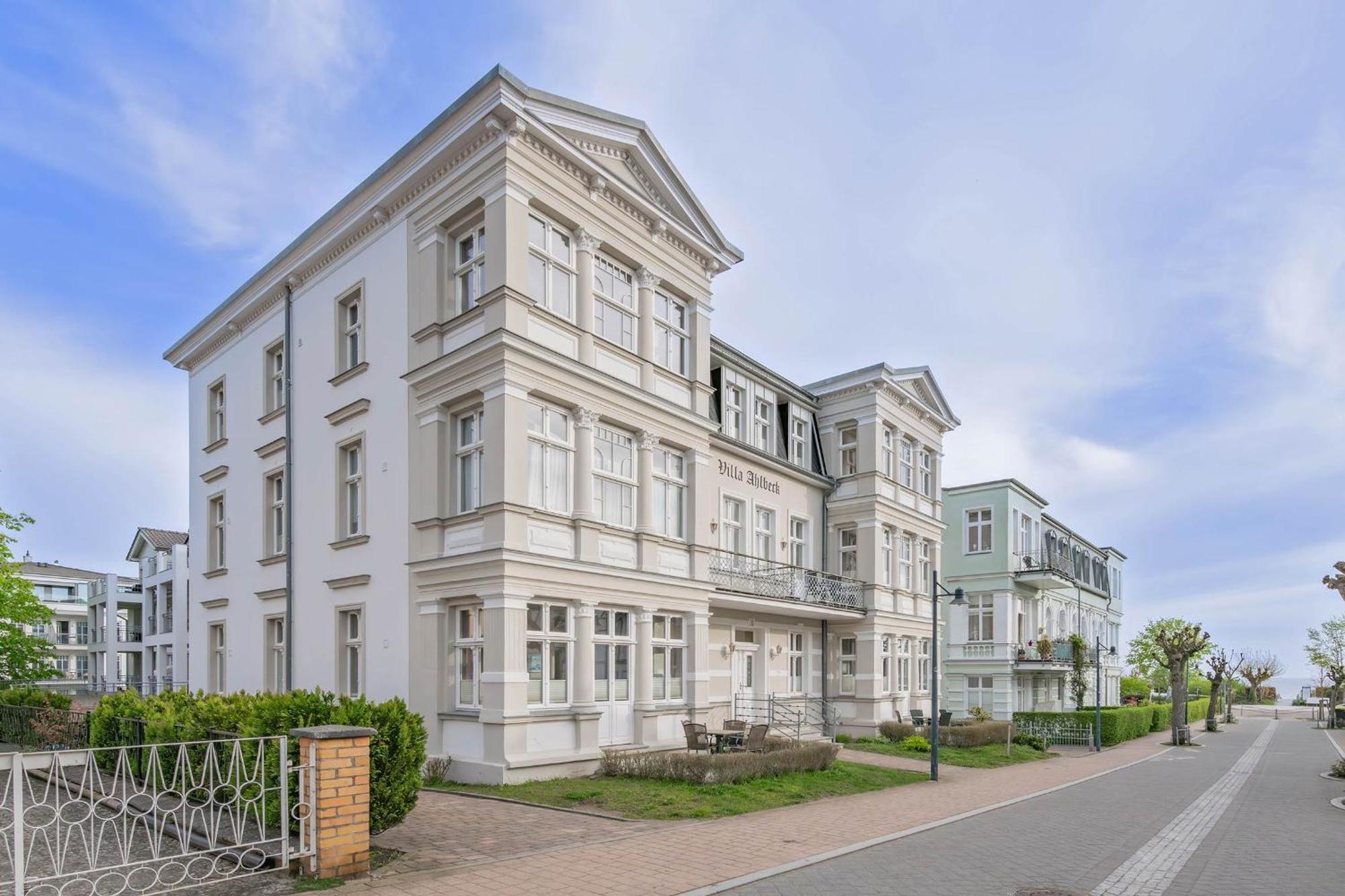 Villa Ahlbeck - Zingst Херингсдорф Екстериор снимка